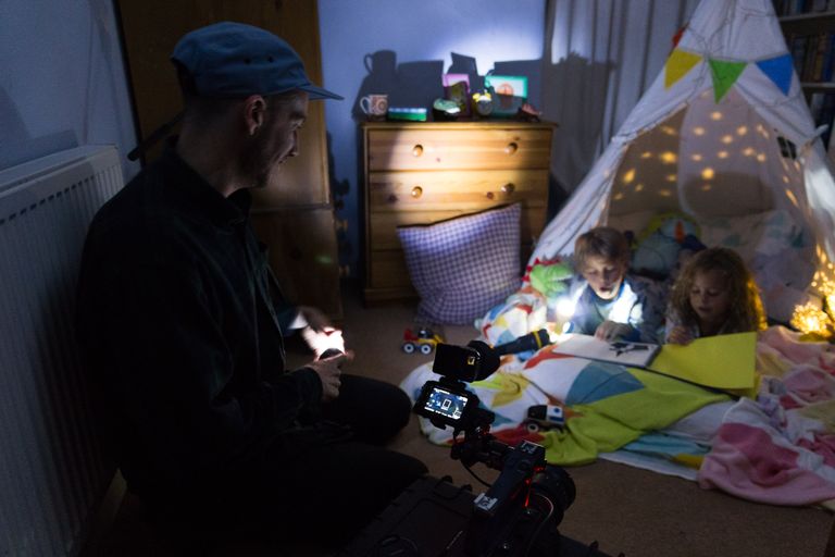 Behind the scenes filming a power cut scene